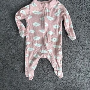 Old Navy Pink and White Cloud Kids Footie